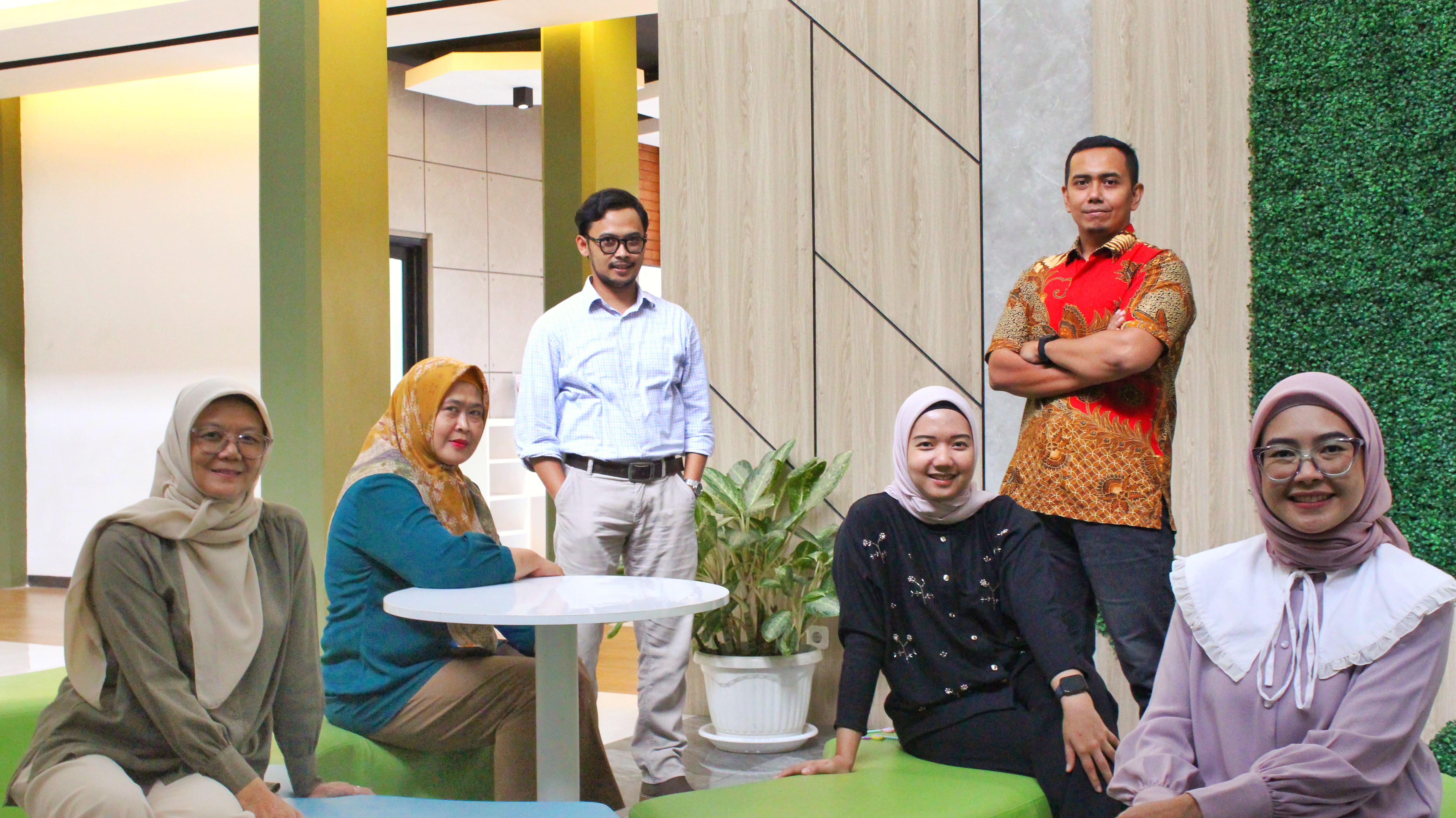 Tim Pusat Pengembangan Bisnis